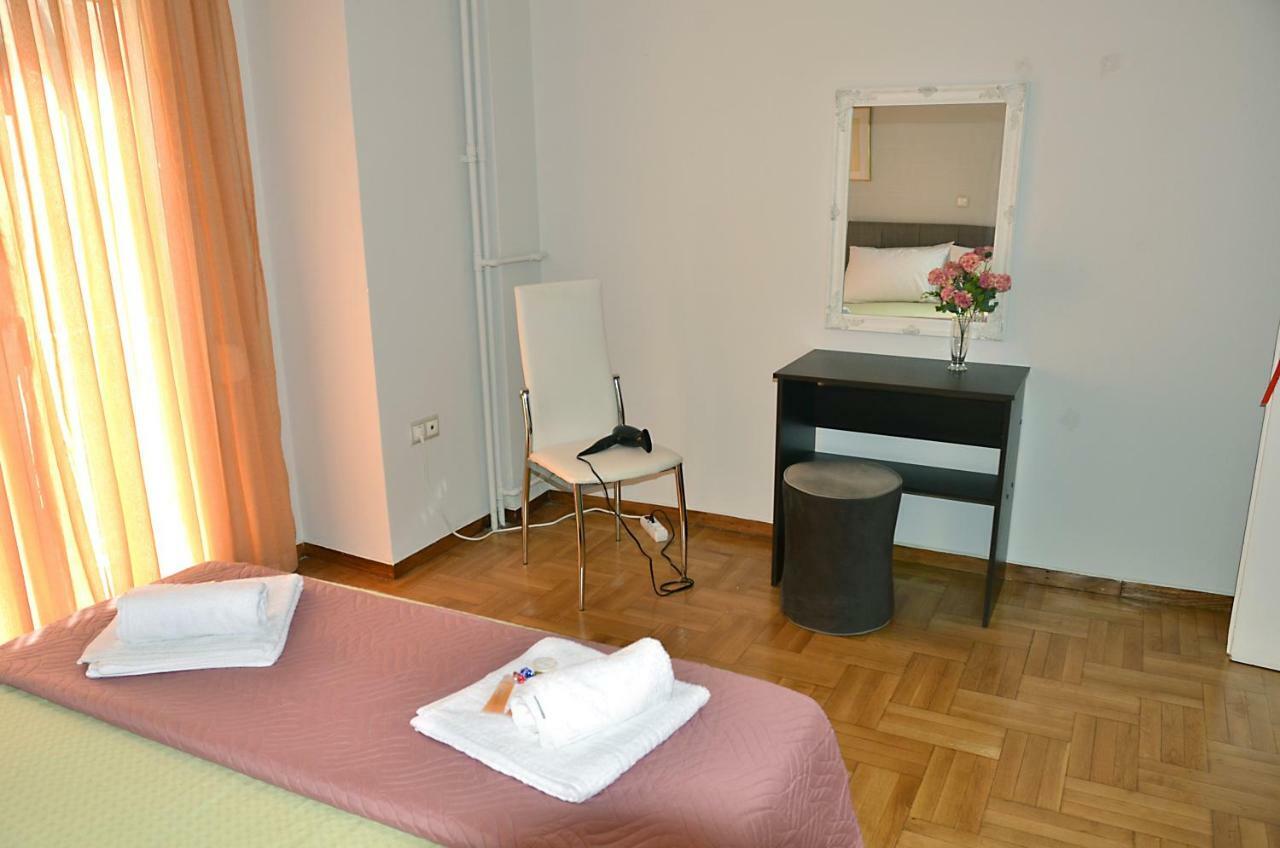Just 9 Min From Acropolis Apartamento Atenas Exterior foto