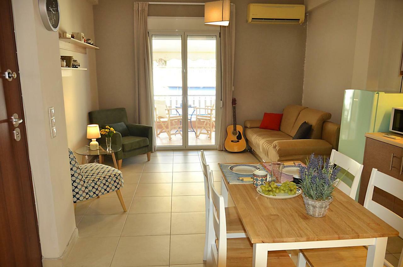 Just 9 Min From Acropolis Apartamento Atenas Exterior foto