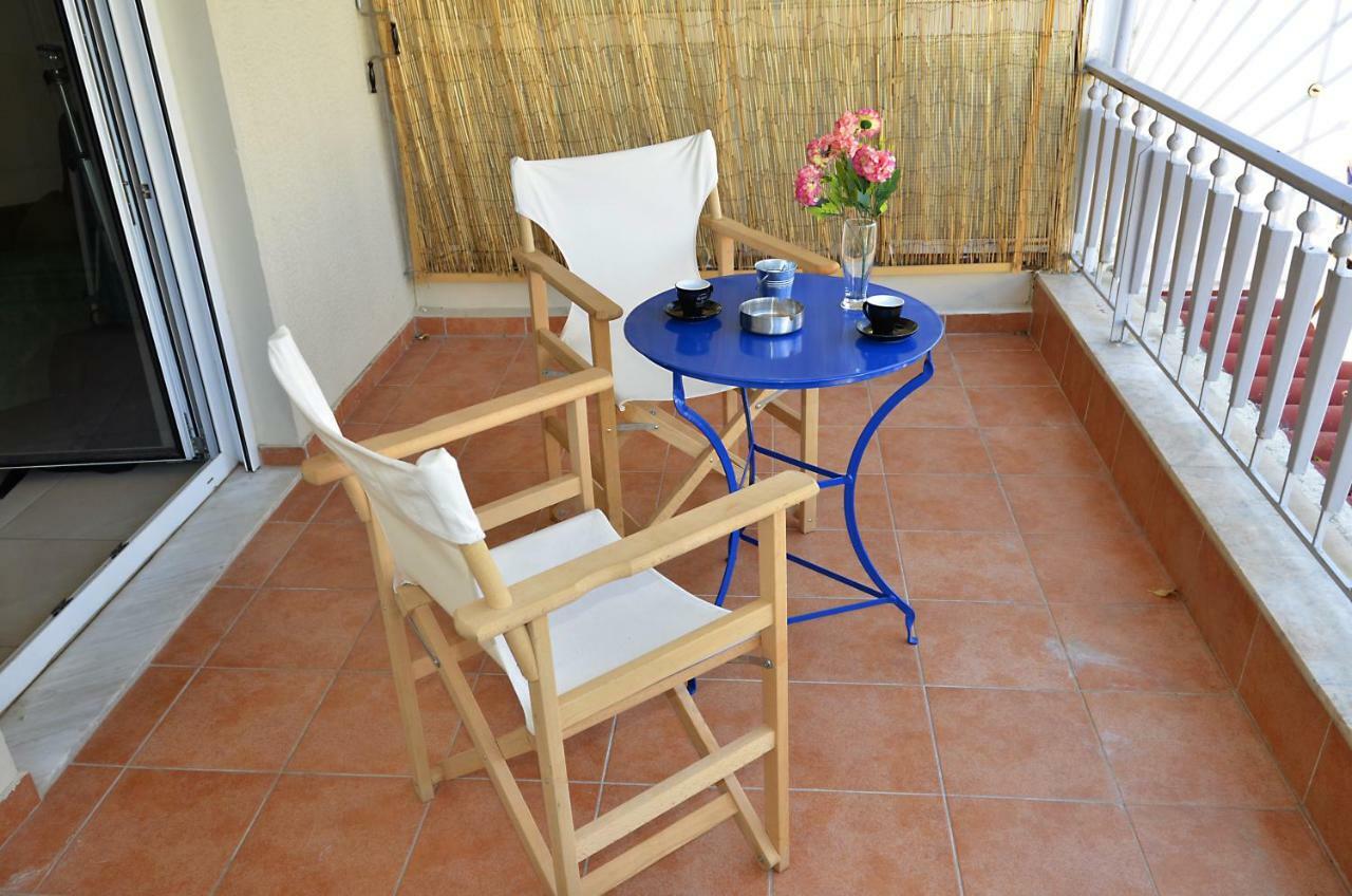Just 9 Min From Acropolis Apartamento Atenas Exterior foto