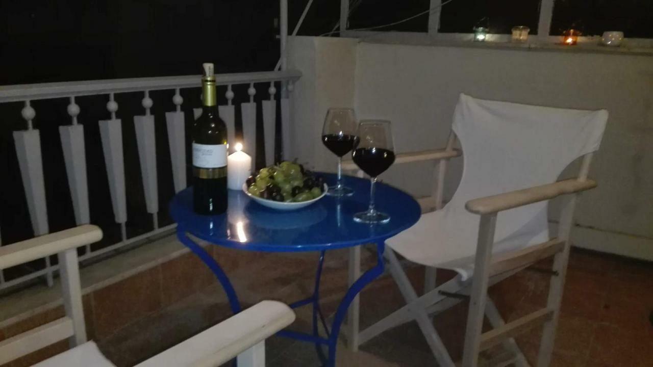 Just 9 Min From Acropolis Apartamento Atenas Exterior foto